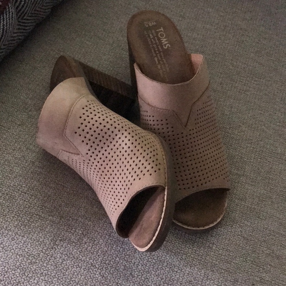 TOMS Sandals